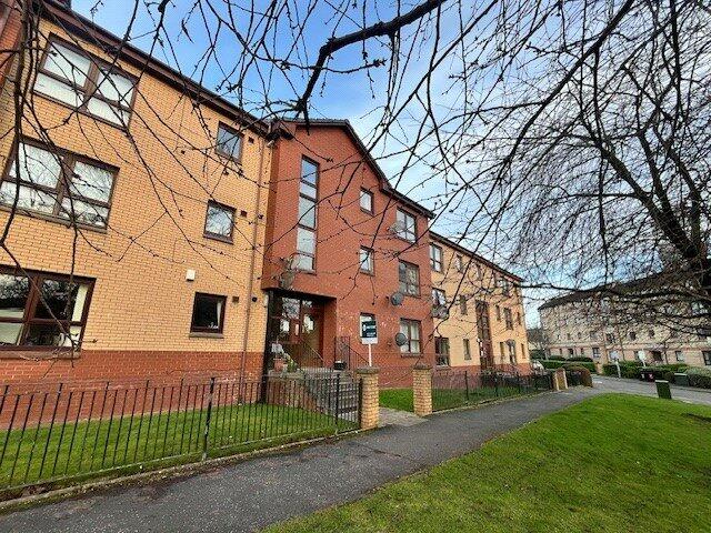 3 bedroom apartment for rent in Hopehill Gardens, Glasgow, G20