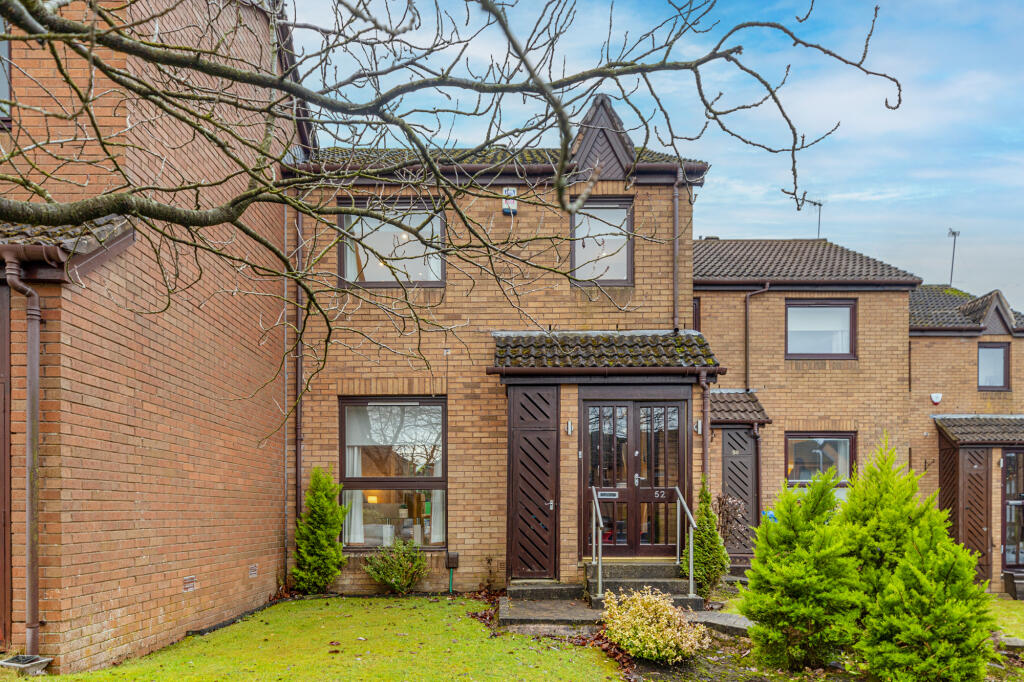 Main image of property: Carleton Gate, Giffnock, Glasgow, East Renfrewshire