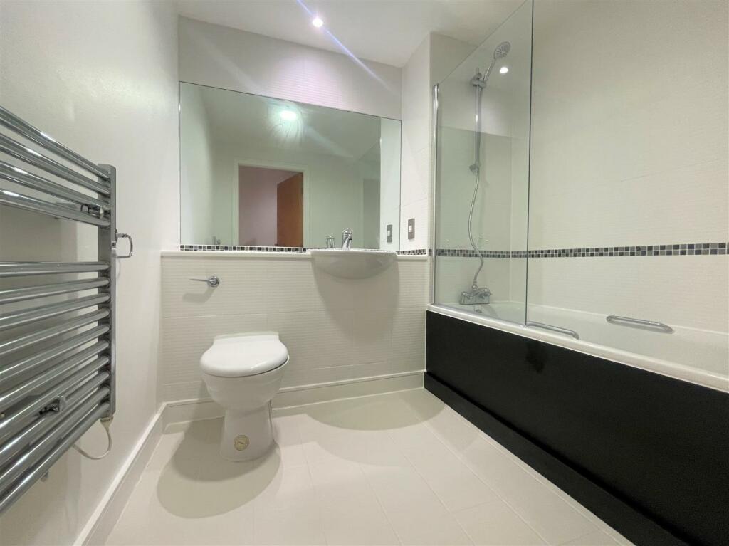 Additional property image - Midway Quay, Eastbourne, BN23 5DB