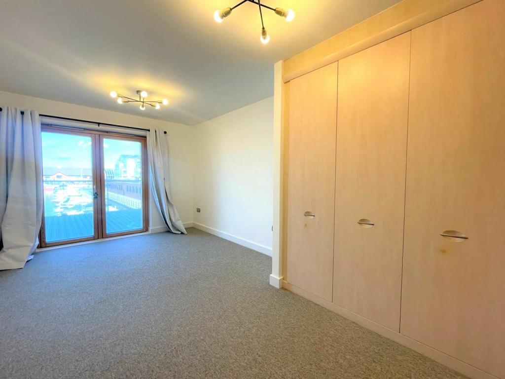 Additional property image - Midway Quay, Eastbourne, BN23 5DB