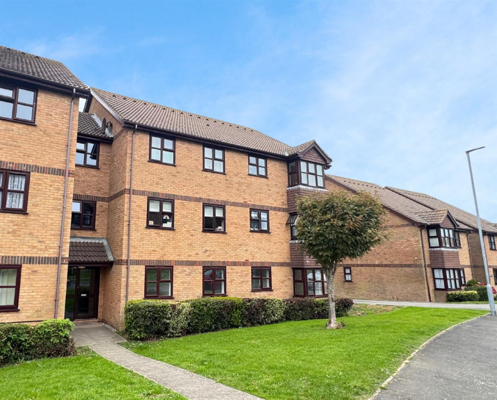 Main image of property: Snowdon Close, Eastbourne, BN23 8HZ