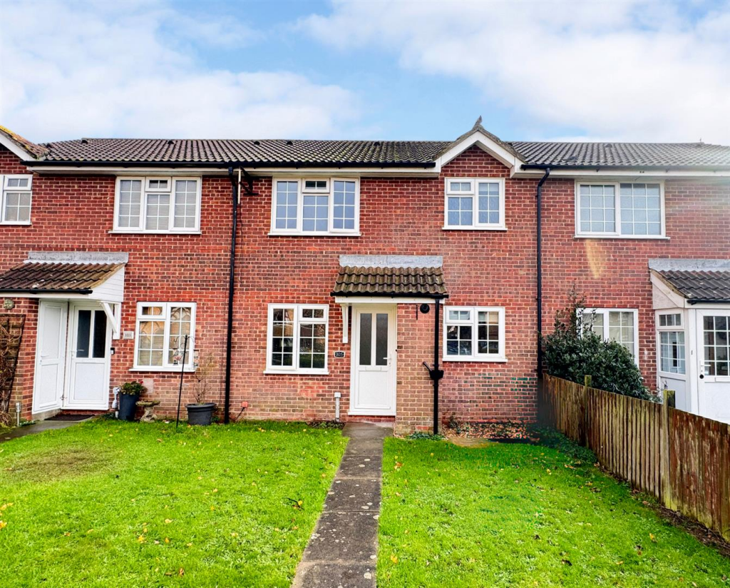 Main image of property: Snowdon Close, Eastbourne, BN23 8HW