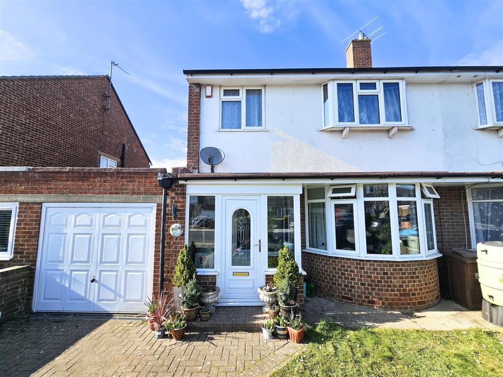 Main image of property: Bridgemere Road, Eastbourne, BN22 8UB