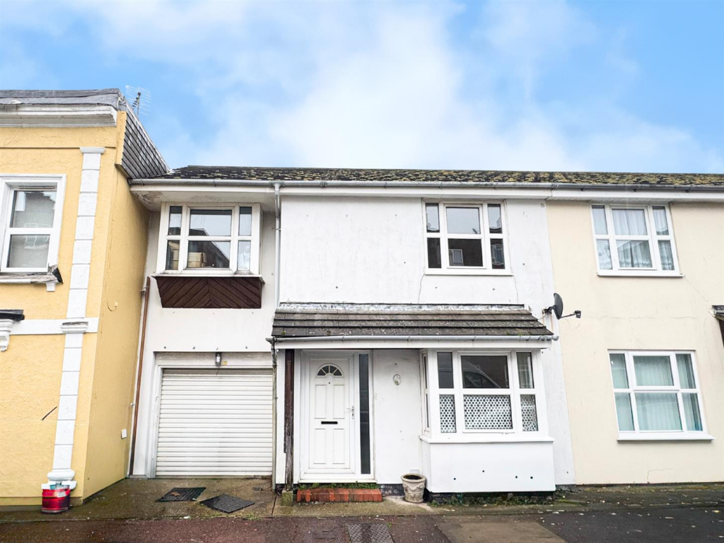 Main image of property: Leslie Street, Eastbourne, BN22 8JB