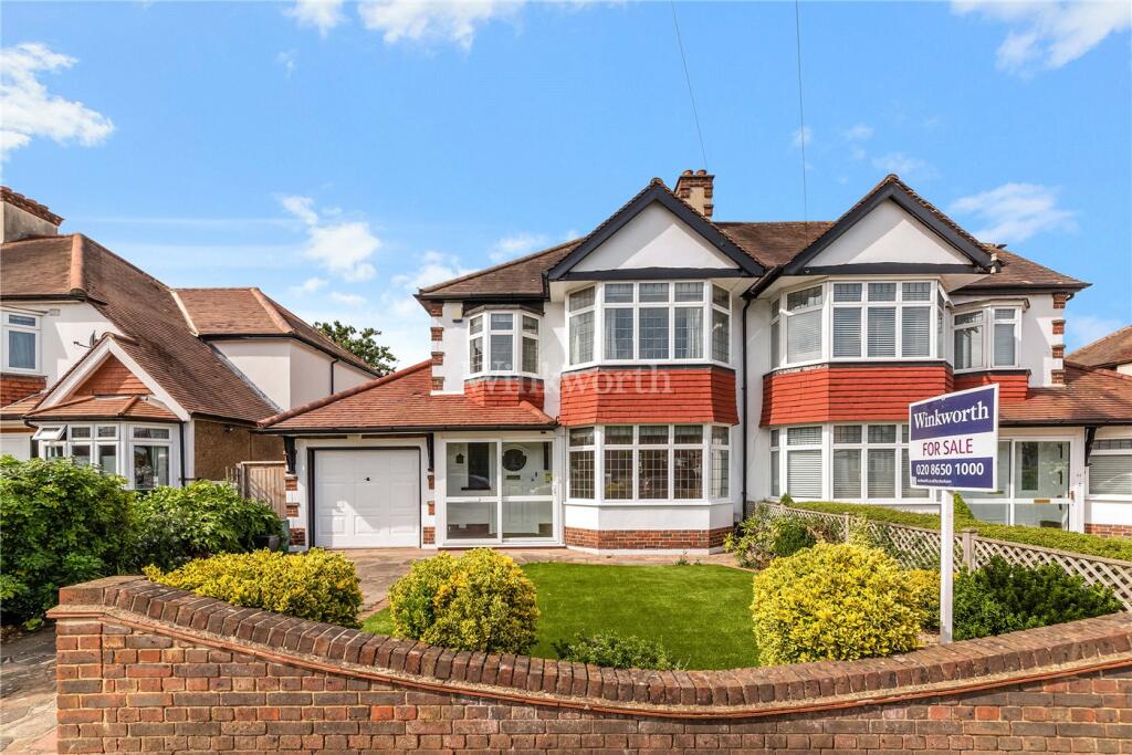 3 bedroom semidetached house for sale in Village Way, Beckenham, BR3