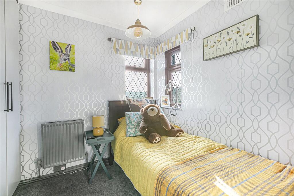 Additional property image - Balmoral Avenue, Beckenham, BR3