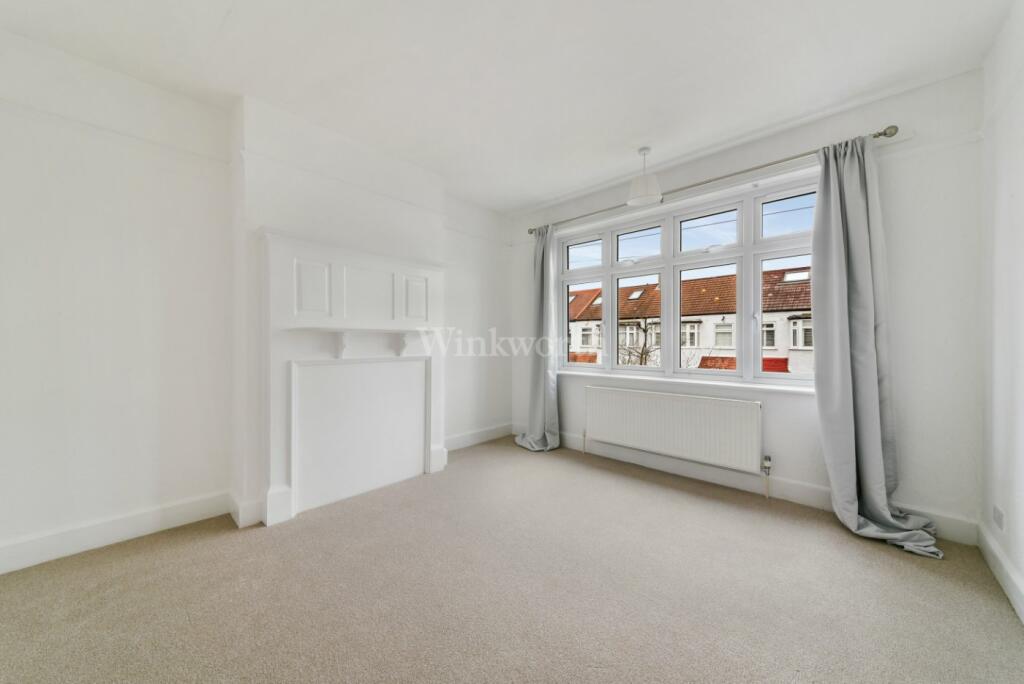 End of Terrace to rent on Colesburg Road, Beckenham, BR3