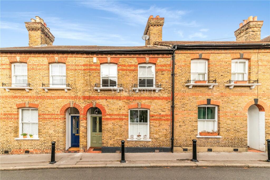 2 bedroom terraced house for sale in Chancery Lane, Beckenham, BR3