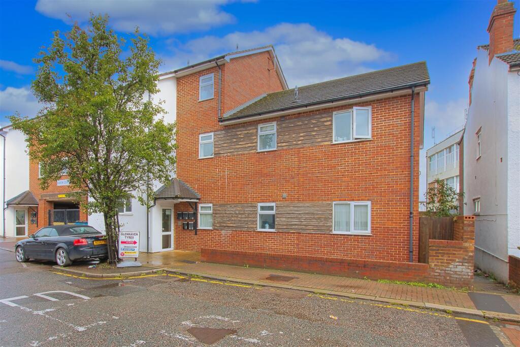 Main image of property: Glenhaven Avenue, Borehamwood