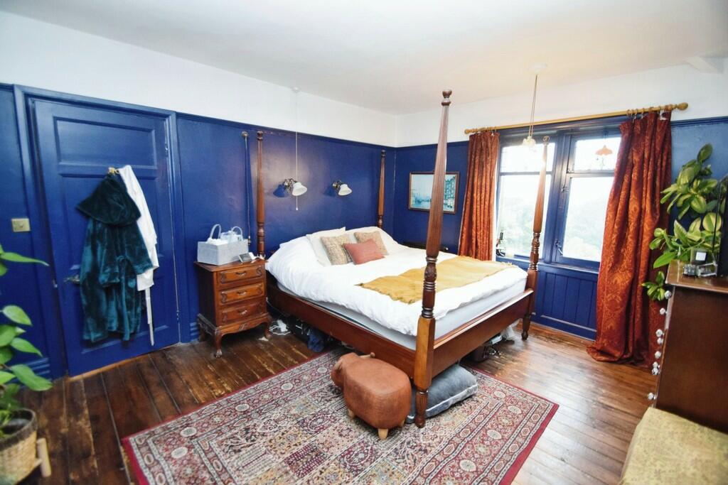 Additional property image - Banks Lane, Riddlesden