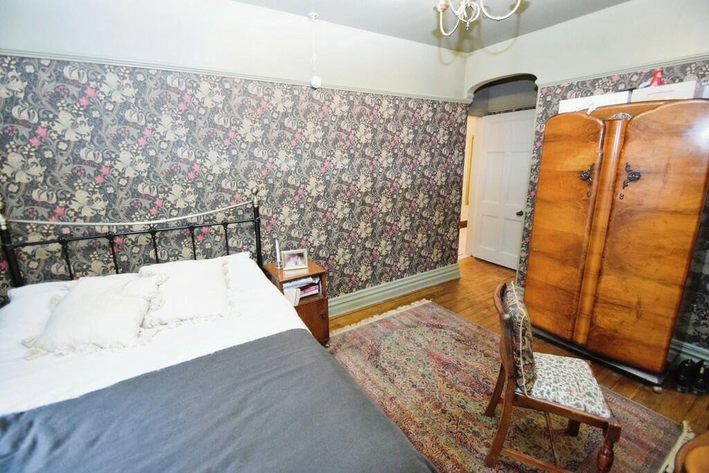 Additional property image - Banks Lane, Riddlesden