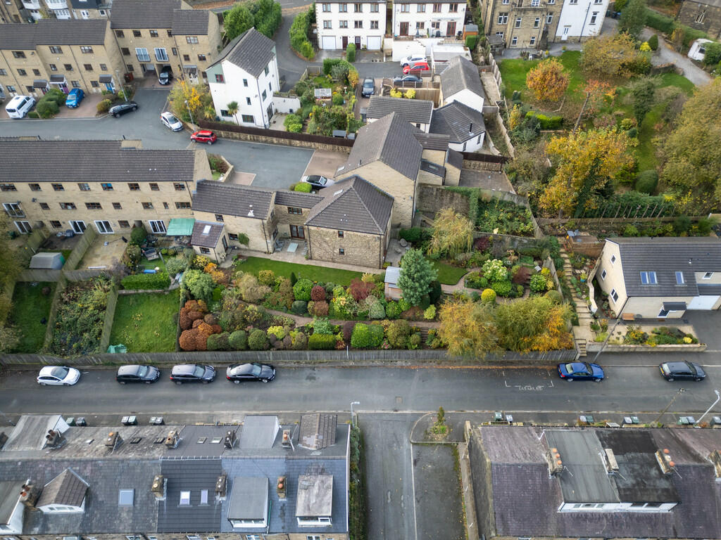 Additional property image - Baileys Croft, Utley