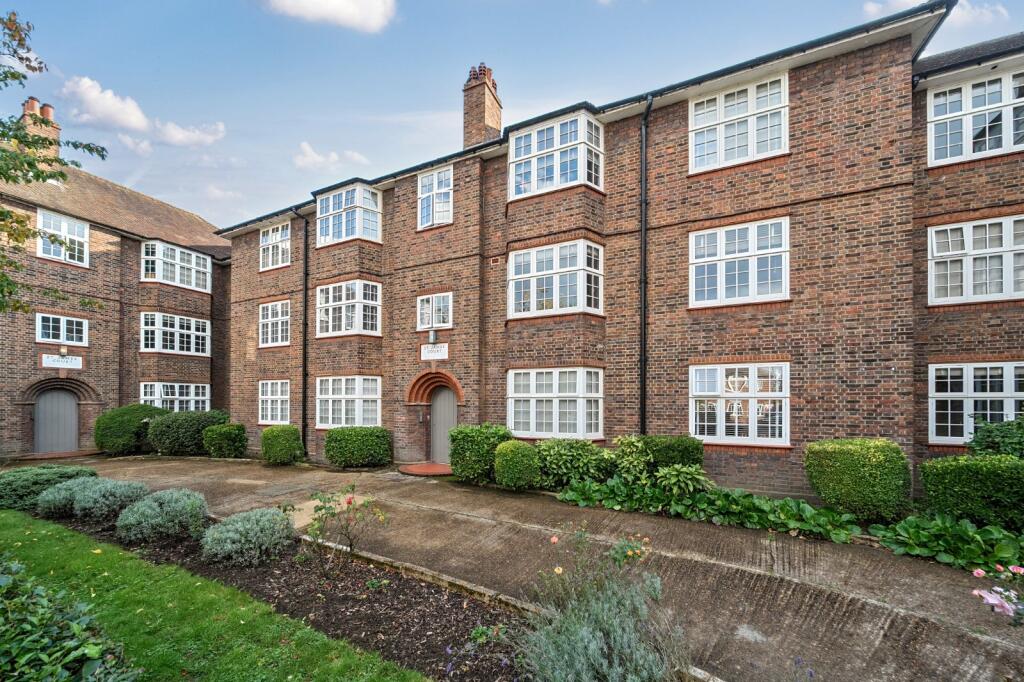 Main image of property: St. James's Court, Grove Crescent, Kingston upon Thames, KT1