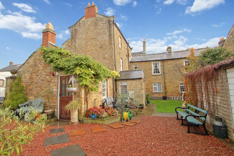 3 bedroom semidetached house for sale in Bridge End, Barnard Castle, DL12