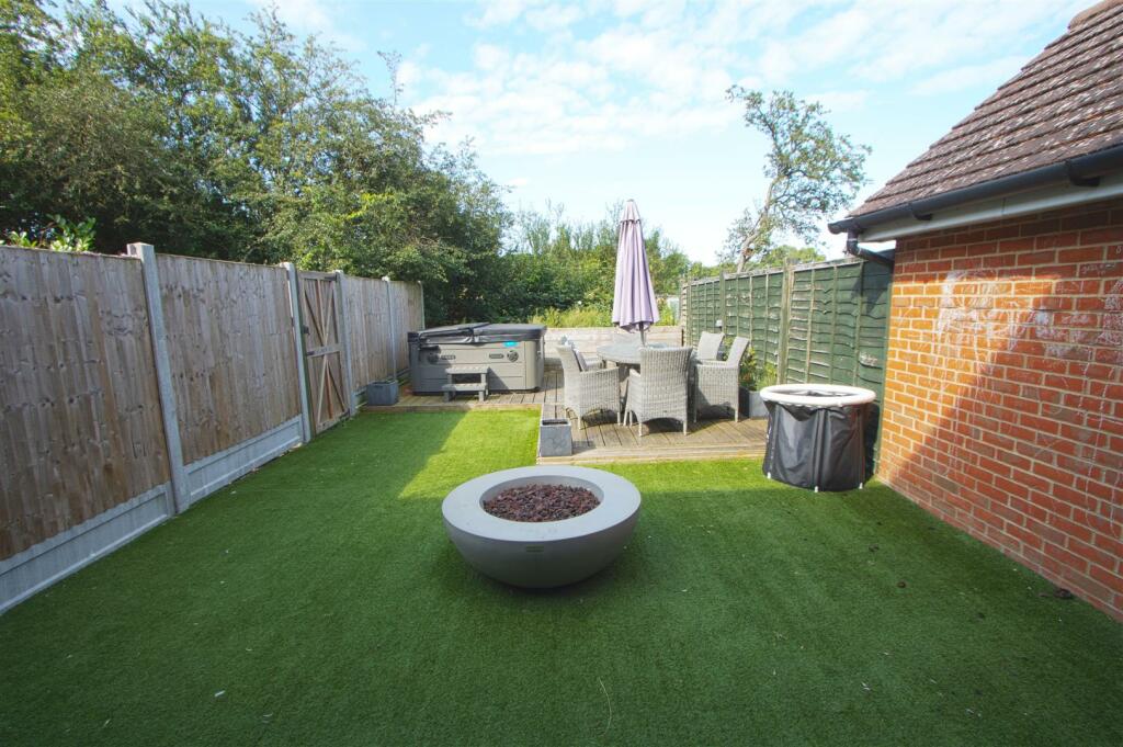 Additional property image - Norton Place, Ramsden Heath