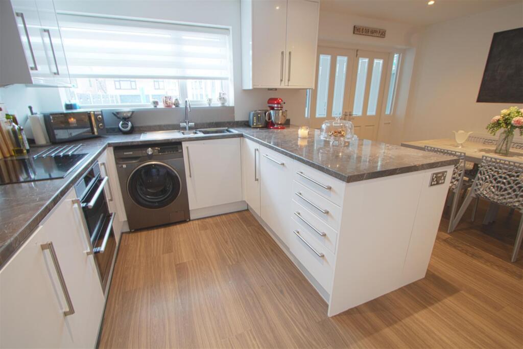 Property image - Hollyford, Billericay