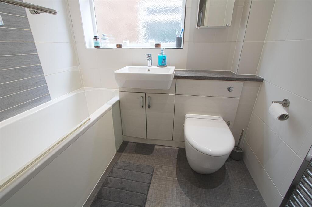 Additional property image - Hollyford, Billericay