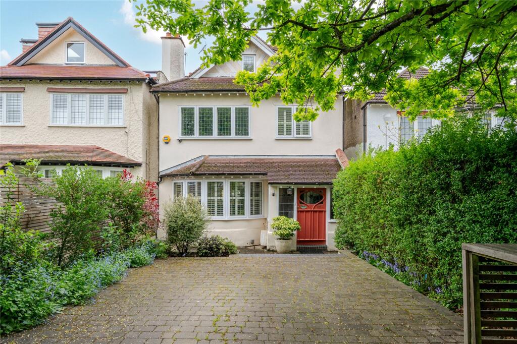 Main image of property: The Avenue, London, N10