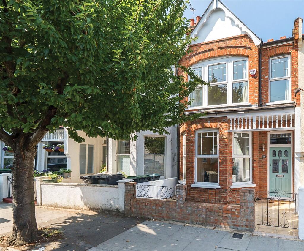 Main image of property: Arcadian Gardens, London, N22