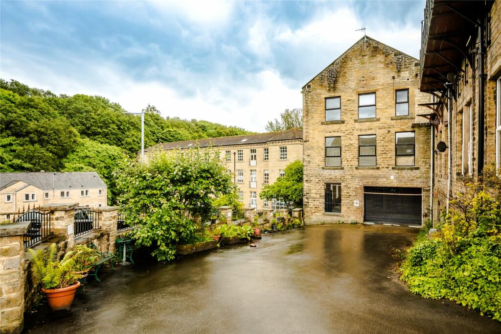 2 bedroom apartment for sale in 1858 Mill, Ripponden, Oldham Road