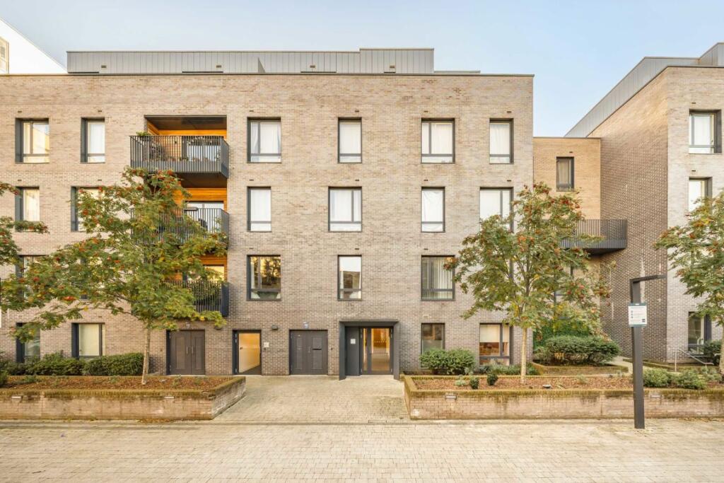 Main image of property: Grove Park, London