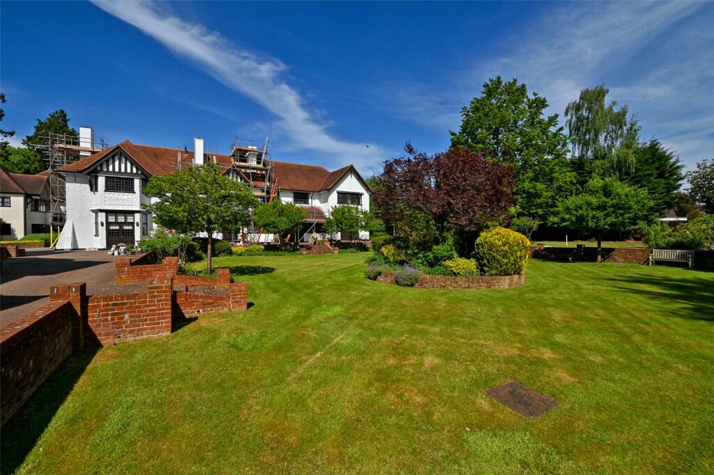 Main image of property: Stretton Close, Penn, High Wycombe, HP10