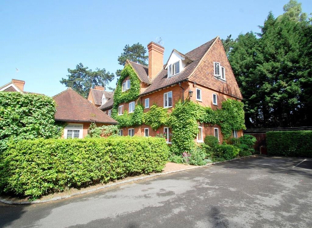 Main image of property: Framewood Manor, Framewood Road, Stoke Poges, SL2