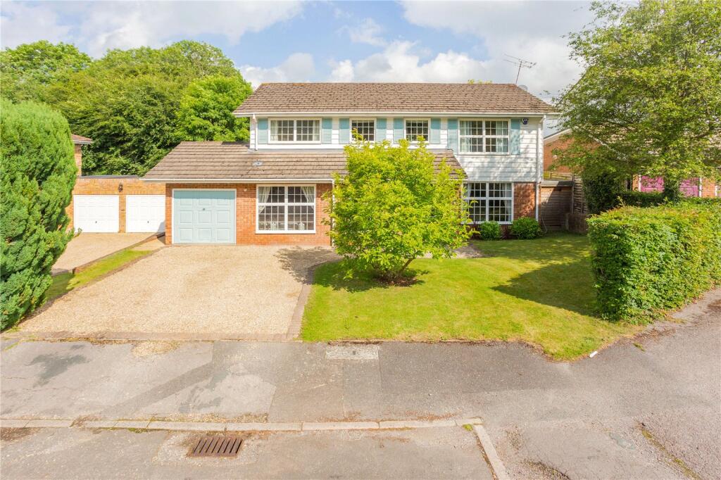 Main image of property: Southcote Way, Penn, High Wycombe, Buckinghamshire, HP10