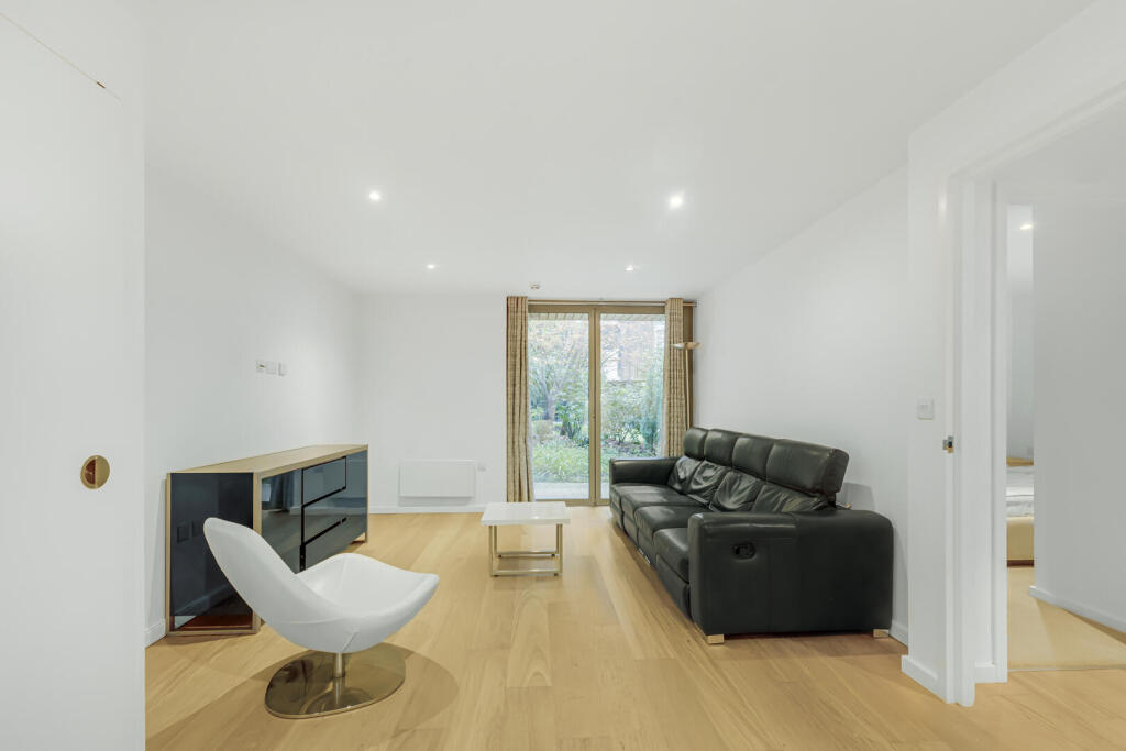 Main image of property: Hornsey Road, London