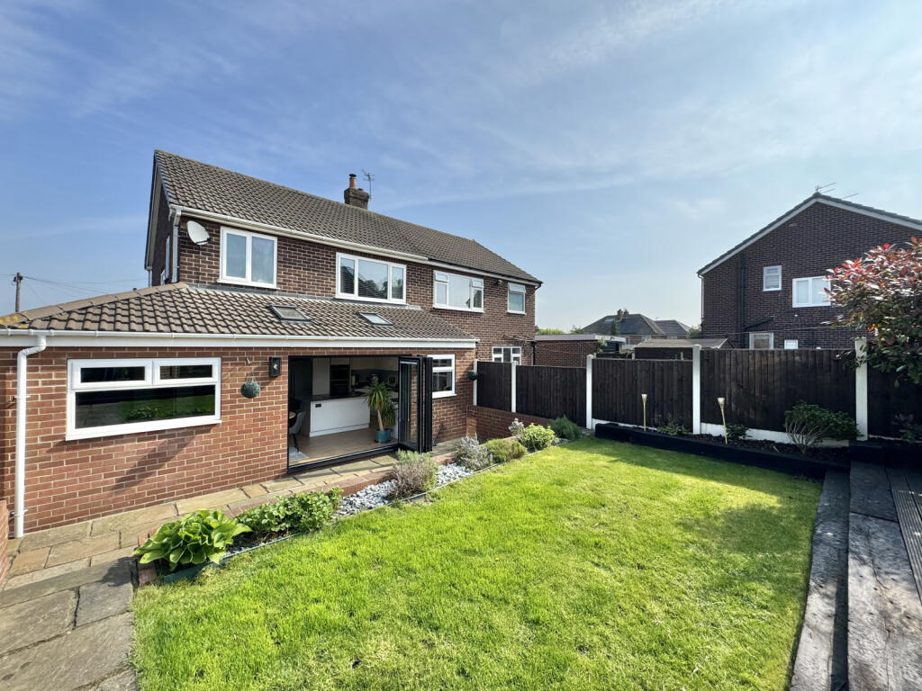 3 bedroom semidetached house for sale in Westway, Garforth, LS25