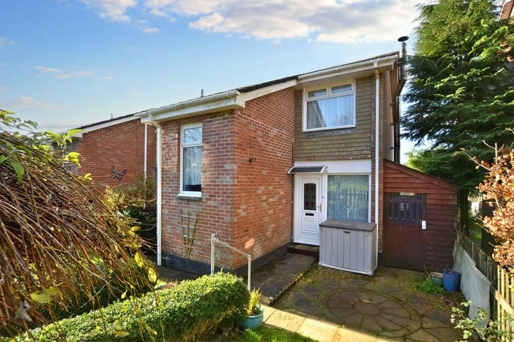 3 bedroom semidetached house for sale in Fernside Park, Tremar Coombe