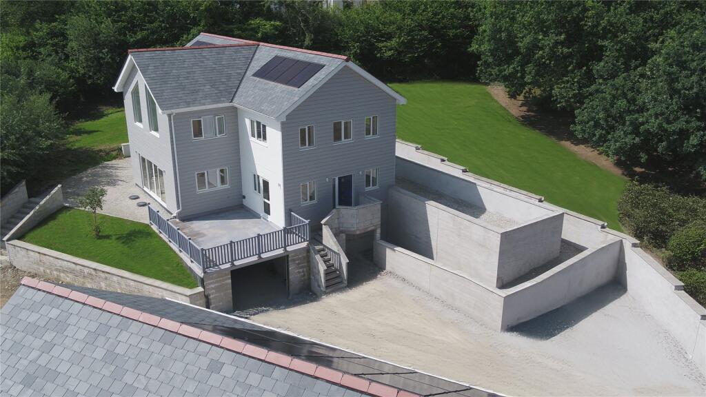 Main image of property: Rose Hill, Lostwithiel, Cornwall