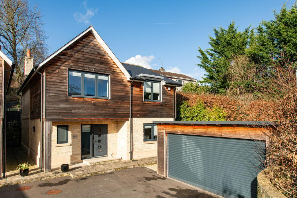 4 bedroom detached house for sale in Box Road, Bathford, BA1