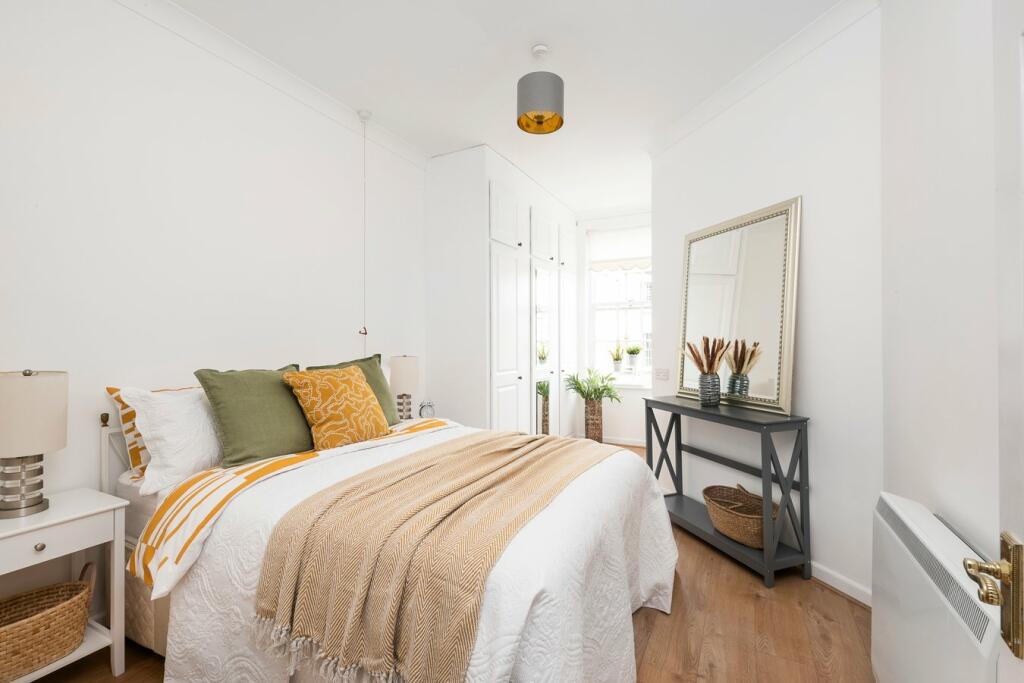 Additional property image - Sydney Wharf, Bath, BA2