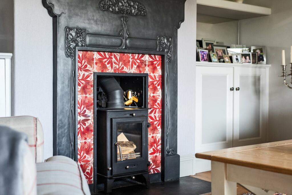 Additional property image - Wellsway, Bath, BA2