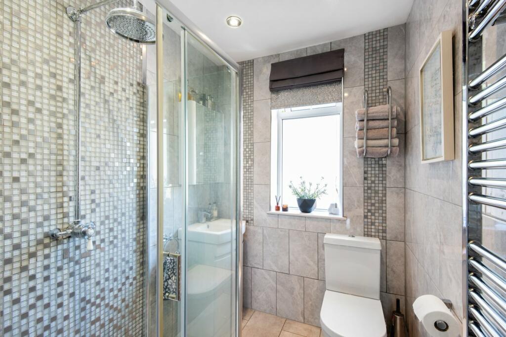 Additional property image - Wellsway, Bath, BA2