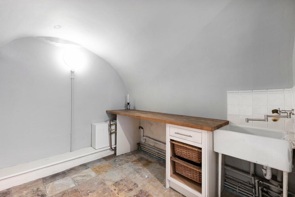 Additional property image - St James's Square, Bath, BA1