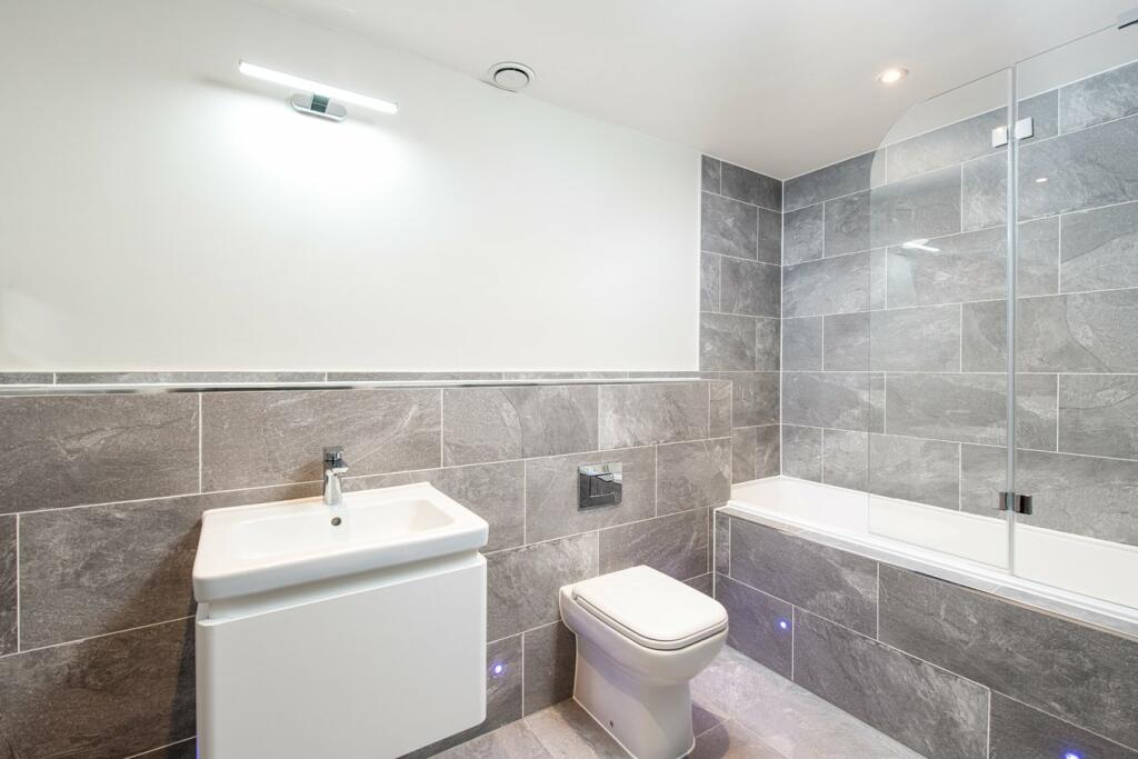 Additional property image - Polebarn Road, Trowbridge, BA14