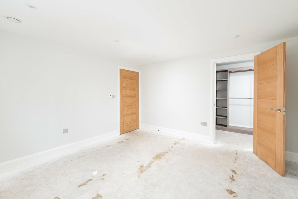 Additional property image - Polebarn Road, Trowbridge, BA14