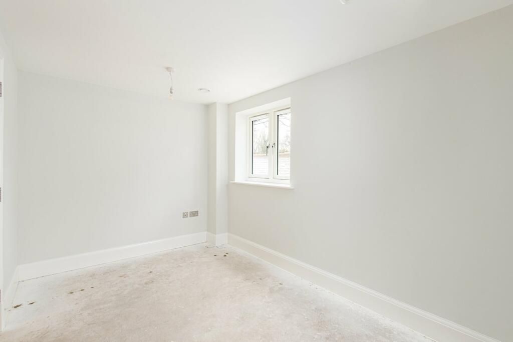 Additional property image - Polebarn Road, Trowbridge, BA14