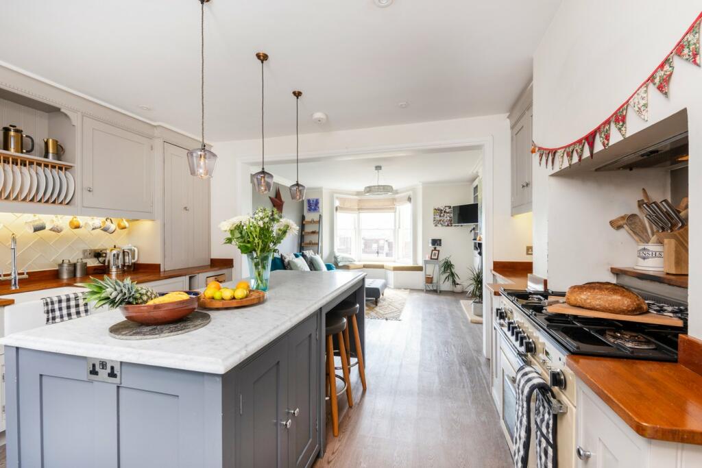 Additional property image - Belgrave Crescent, Bath, BA1