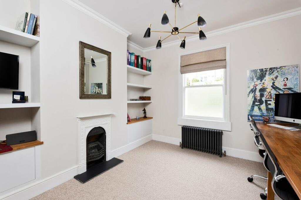 Additional property image - Belgrave Crescent, Bath, BA1