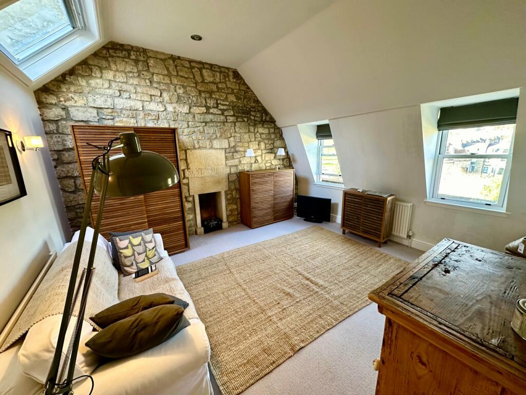 Additional property image - 18 Royal Crescent, Bath, BA1