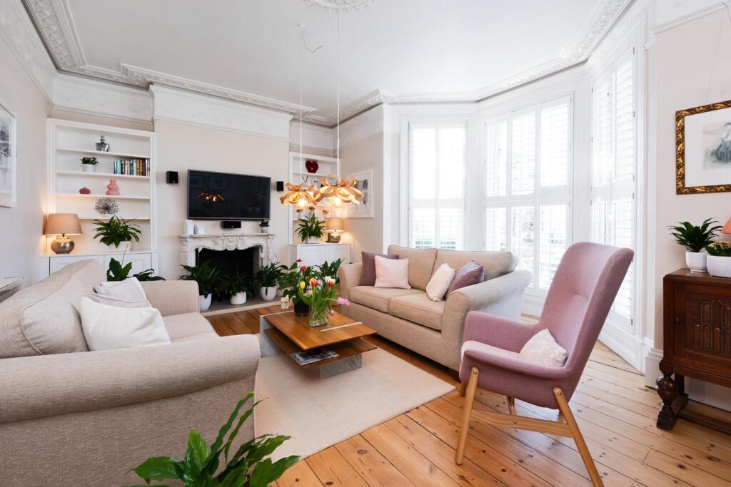 Additional property image - Wells Road, Bath, BA2
