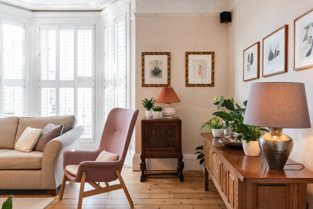 Additional property image - Wells Road, Bath, BA2