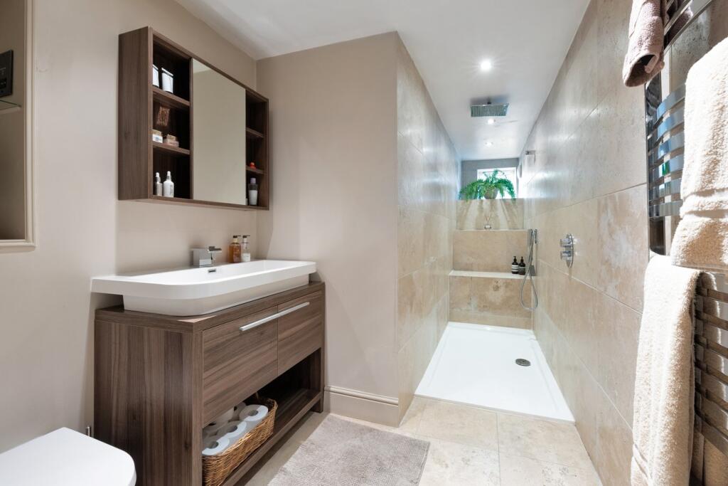 Additional property image - Wells Road, Bath, BA2