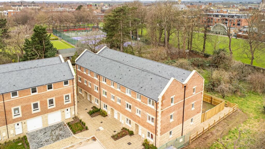 Additional property image - Polebarn Road, Trowbridge, BA14