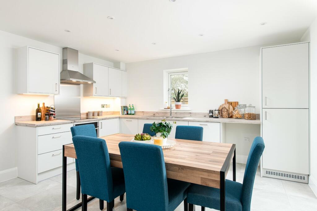 Additional property image - Polebarn Road, Trowbridge, BA14