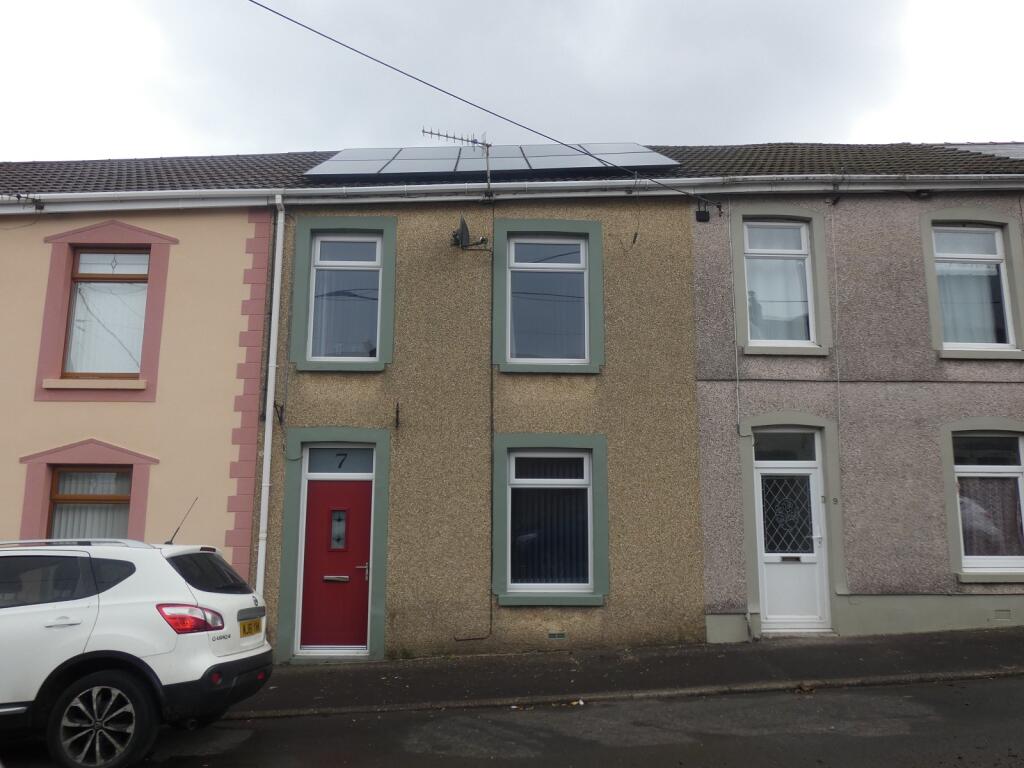 2 bedroom terraced house