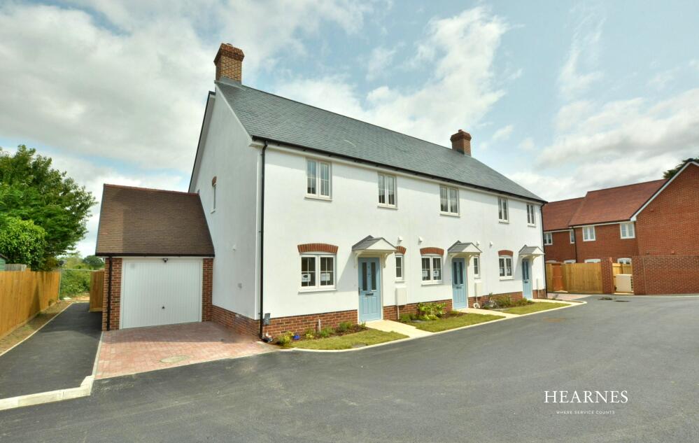 3 bedroom end of terrace house for sale in Violet Farm Development
